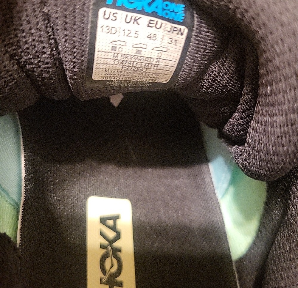Mens Hoka Pale Green and Black Running Shoes, Only worned Once. - Picture 5 of 6